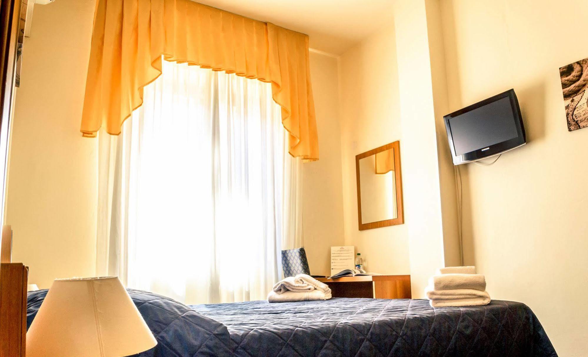Hotel Gigliola Camaiore Exterior photo